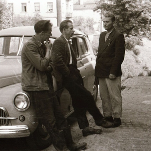 Wystawa „Rozwój motoryzacji w powojennym Sandomierzu na fotografiach z archiwum Janusza Kwiatkowskie