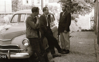 Wystawa „Rozwój motoryzacji w powojennym Sandomierzu na fotografiach z archiwum Janusza Kwiatkowskie