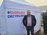Sandomierz: Akcja "Tour de Referendum" zakotwiczyła przy zieleniaku.