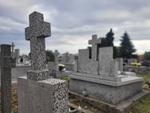 Sandomierz: Wszystkich Świętych - rodzinne spotkania pełne refleksji i wspomnień.