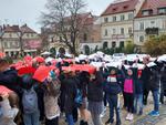 Sandomierz: Na rynku powstanie żywa biało-czerwona flaga.