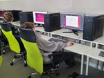 Sandomierz: Nowoczesne pracownie komputerowe dzięki Fundacji Sandomierskiej.