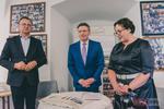 Dzieje parafii ze wzgórza Collegium Gostomianum. Promocja książki w szkolnym refektarzu | STV.INFO