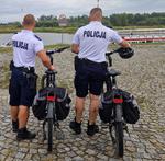 Sandomierscy policjanci nie zwalniają tempa! Patrolują rejony dzikich kąpielisk. Bo najważniejsze jest bezpieczeństwo podczas wakacji!