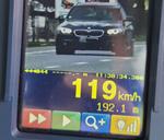 Zbyt szybko, zbyt niebezpiecznie - pędziła 119km/h na "pięćdziesiątce"