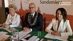 Burmistrz Sandomierza z wotum zaufania i absolutorium. Decyzja nie była jednogłośna | STV.INFO