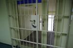 Policjanci zapukali do drzwi 45-latka, był poszukiwany